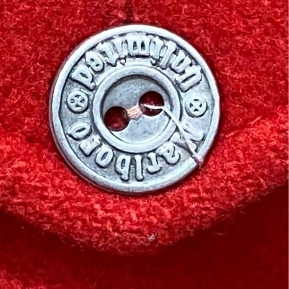 Vintage Marlboro Black & Red
Reversible Barn Field Work
Jacket Men's Size Small - Picture 3 of 11